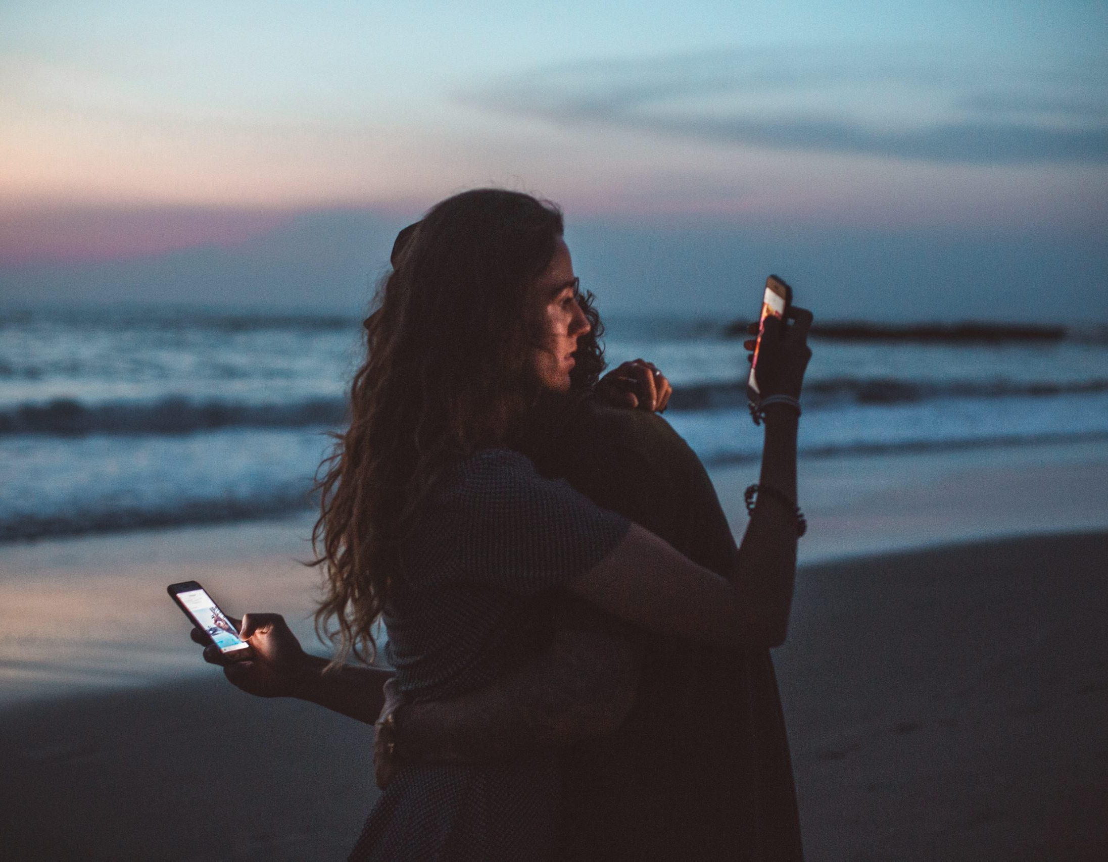 donna chatta Internet